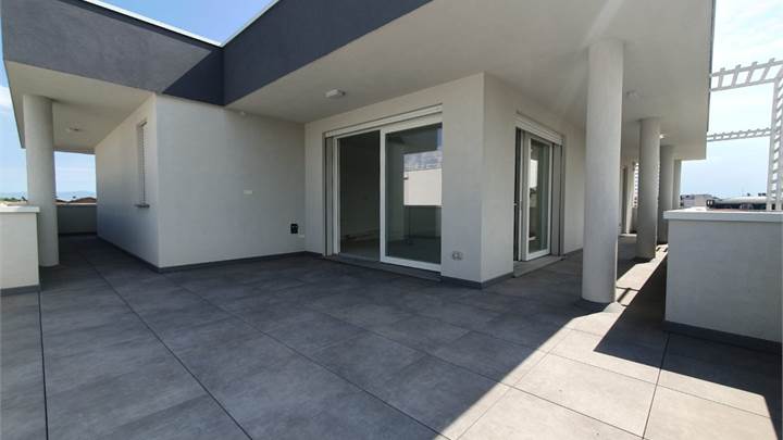 Abano Terme - Attico con terrazzo panoramico